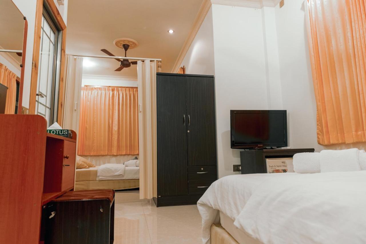 Holiday Mathiveri Inn מראה חיצוני תמונה